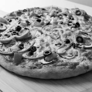 Vegetable Exotica Pizza