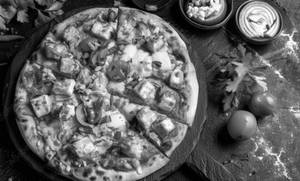 Paneer Tikka Pizza
