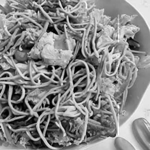 Chicken Crispy Noodles Salad Plain Mayo