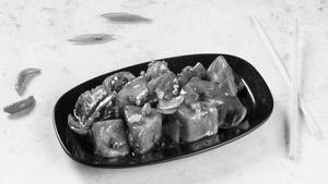 Hunan Style Chilli Paneer