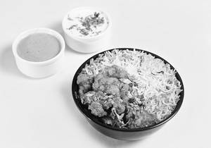 Boneless Chicken Biryani In Bowl