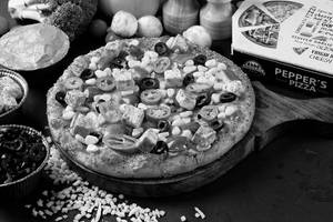 Paneer Makhani Pizza