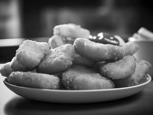 Chicken Nuggets [6 Pieces]