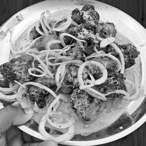 Chicken Tikka (4 Pcs)