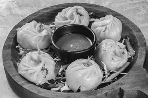 Veg Steam Momos (6 Pcs)