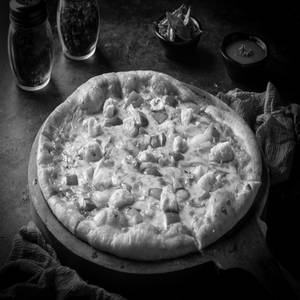 Paneer Tikka Pizza