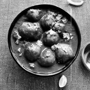 Dum Aloo Kashmiri