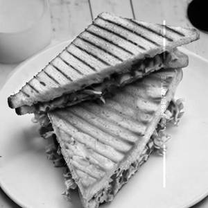 Egg Omelette Sandwich