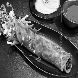 Crispy Spinch Thai Chilly Roll