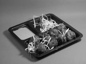Peri Peri Momos [ 8 Pieces]