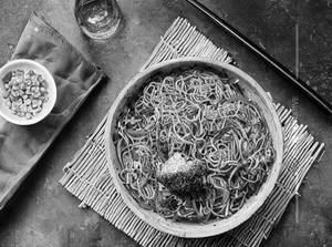 Veg Pan Fried Noodles