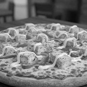 Indi Tandoori Paneer Pizza