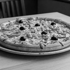 Veggie Paradise Pizza
