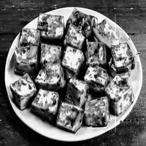 Hot Garlic Paneer Dry