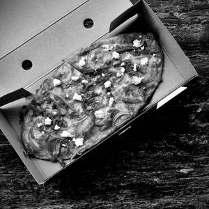 The Roast of Chicken Pizza (4 Slices)