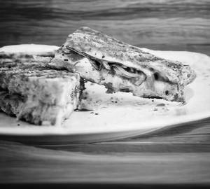 Veg Grilled Cheese Sandwich (Jumbo)