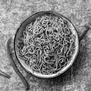 Veg Mushroom Schezwan Noodle