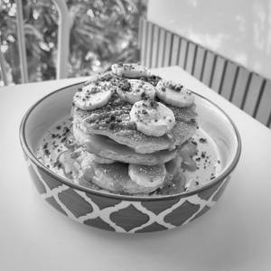 Banana Caramel Pancake