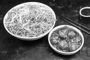 Veg Manchurian Noodle