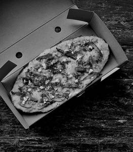 Shroomberg Pizza (4 Slices)