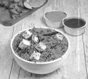 Paneer Schezwan Rice