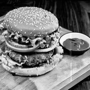 Chicken Bhurji Burger