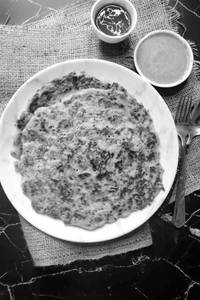 palak moong  Sproutive Chilla