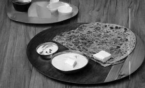 Paneer Lasan Cheese Da Paratha