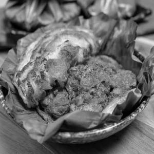 Chicken Paratha Pollichathu