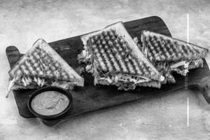 Cheese Chilli Grilled Sandwich