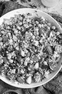 Makhana Veggie Salad