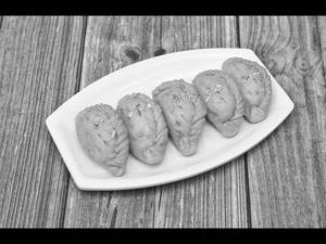 Gujiiya