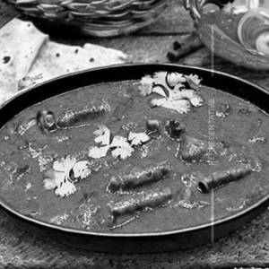 Bhendi masala rassa