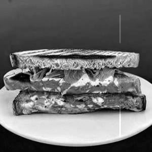Paneer Makhani Grilled Sandwich