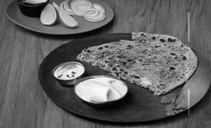 Pyaz Cheese Da Paratha