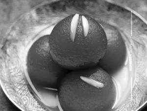 Shahi Gulab Jamun 