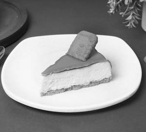 Lotus Biscoff Baked Cheesecake Slice [1 Piece]