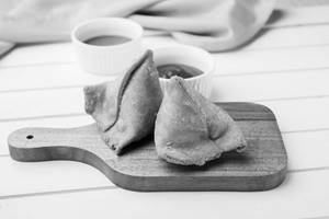 Punjabi Samosa (2 Pc.)