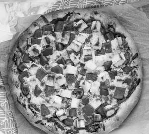 Peppy panner pizza