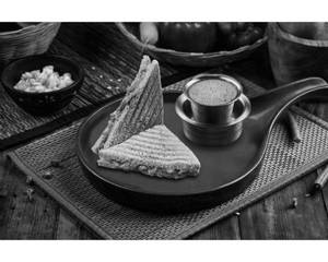 Kaapi + Pepper Mushroom Sandwich