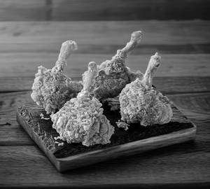 Chicken Lollipopers 4 Pcs