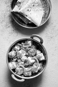 Paneer Butter Masala With Choice Of Bread