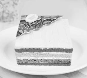 Rainbow Cake 800Gm