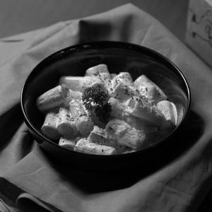 Rigatoni Bianco With Truffle Oil