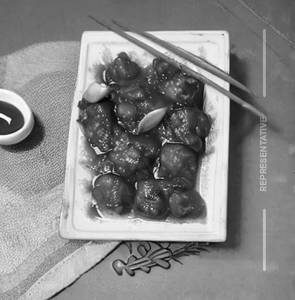 Chicken Manchurian (gravy/dry)
