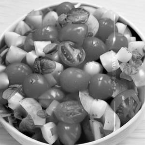 Tomato salad
