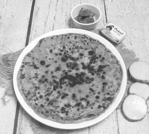 Aloo Paratha With Chai