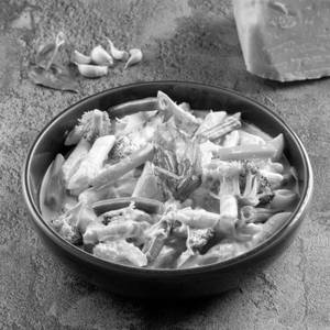 Penne Alfredo with Vegetables