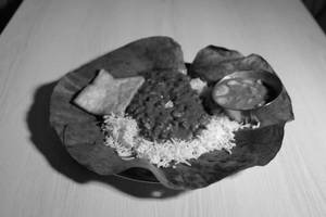Rajma Chawal [Half] With Desi Ghee And Paneer