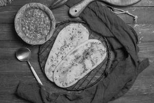 Matar Kulcha